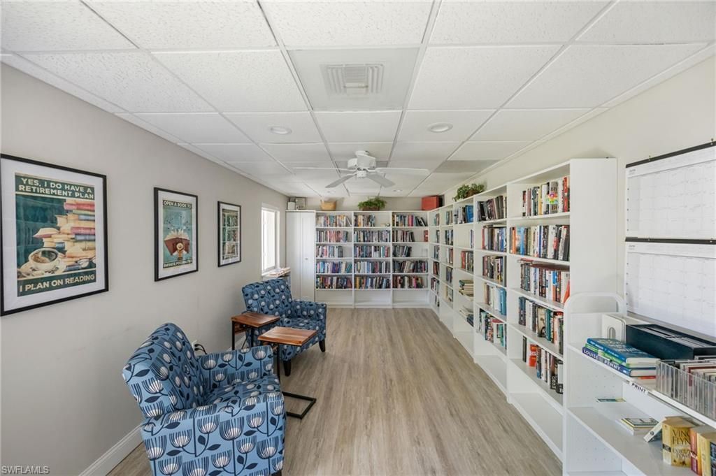 421 12th Ave S, Unit A11, Naples, FL 34102 Photo