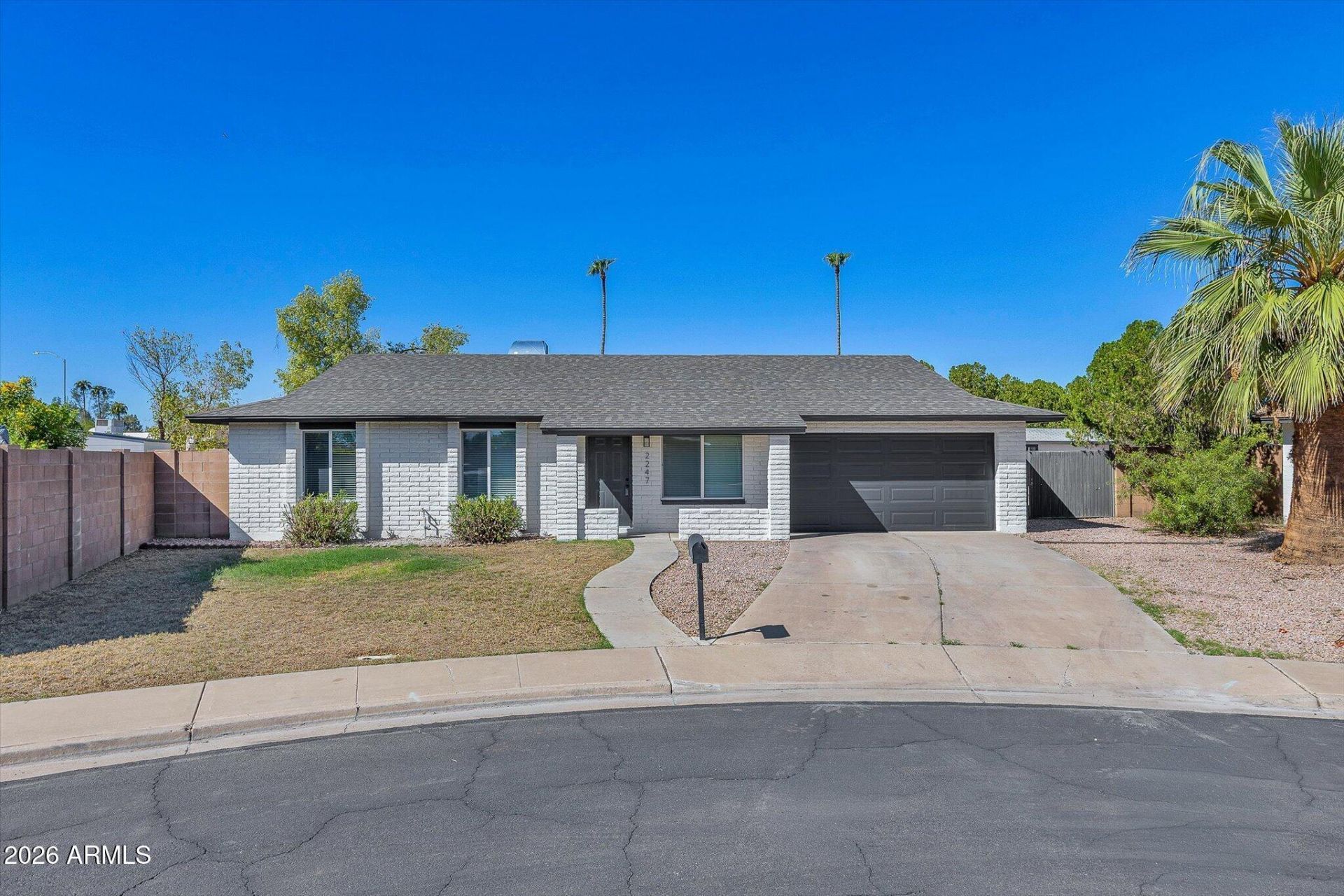 2247 S Emerson Circle, Mesa, AZ 85210 Main Photo