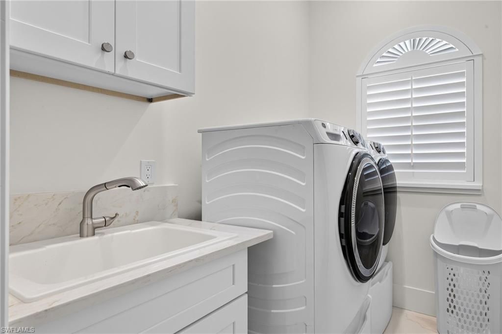 61 Mango St , Fort Myers Beach, FL 33931 Photo