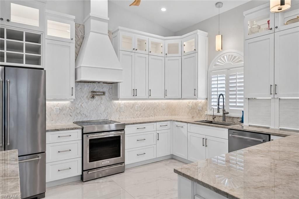 61 Mango St , Fort Myers Beach, FL 33931 Photo