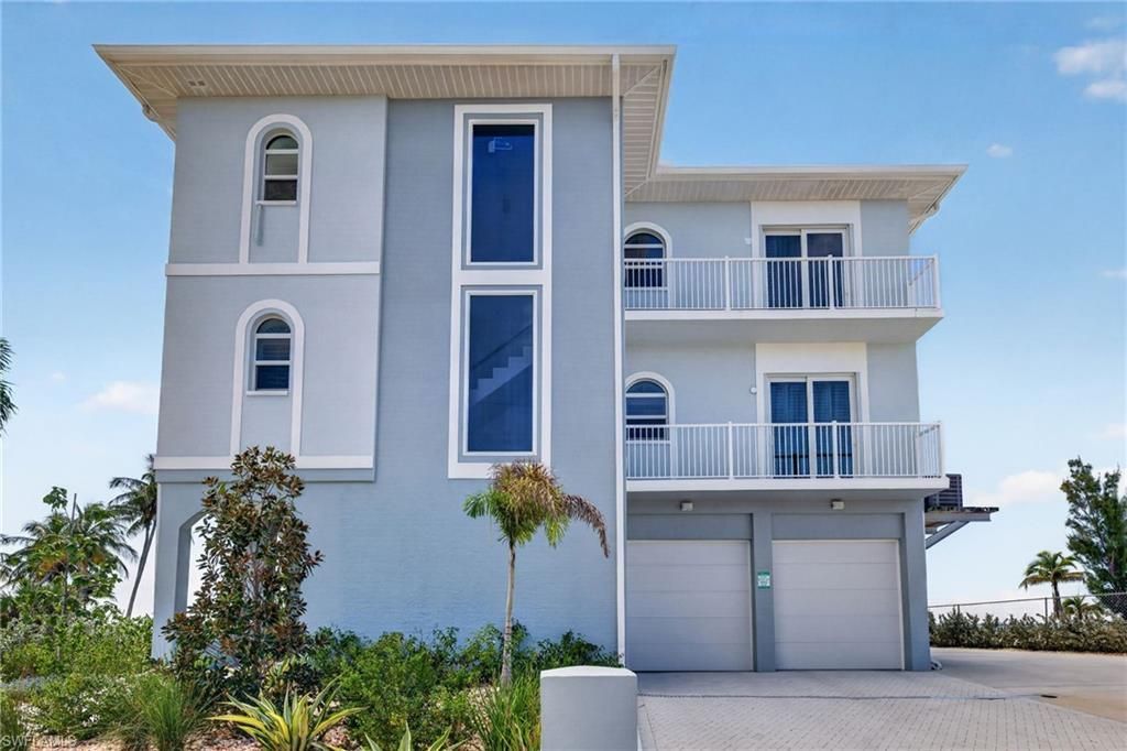 61 Mango St , Fort Myers Beach, FL 33931 Photo