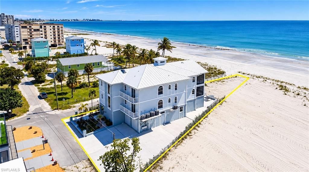 61 Mango St , Fort Myers Beach, FL 33931 Photo