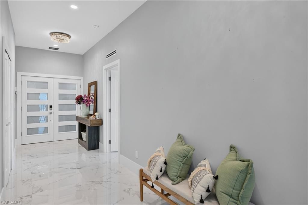 61 Mango St , Fort Myers Beach, FL 33931 Photo