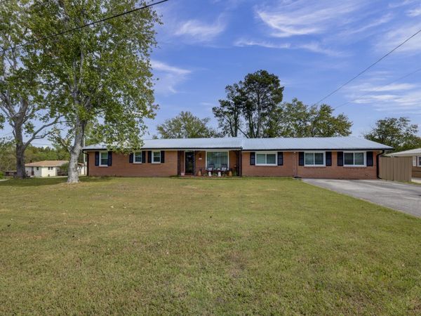 1019 Primrose Dr, Greenbrier, TN 37073