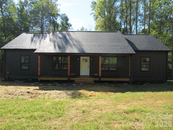 101 Riverhills Lane , Morganton, NC 28655
