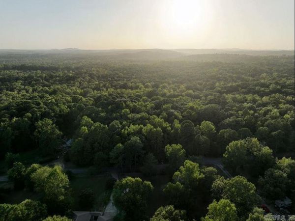 7601 Rolling Manor Drive, Benton, AR 72019