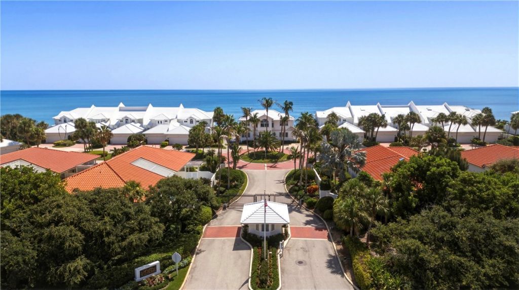 560 N Monterey Drive, Indian River Shores, FL 32963 Photo