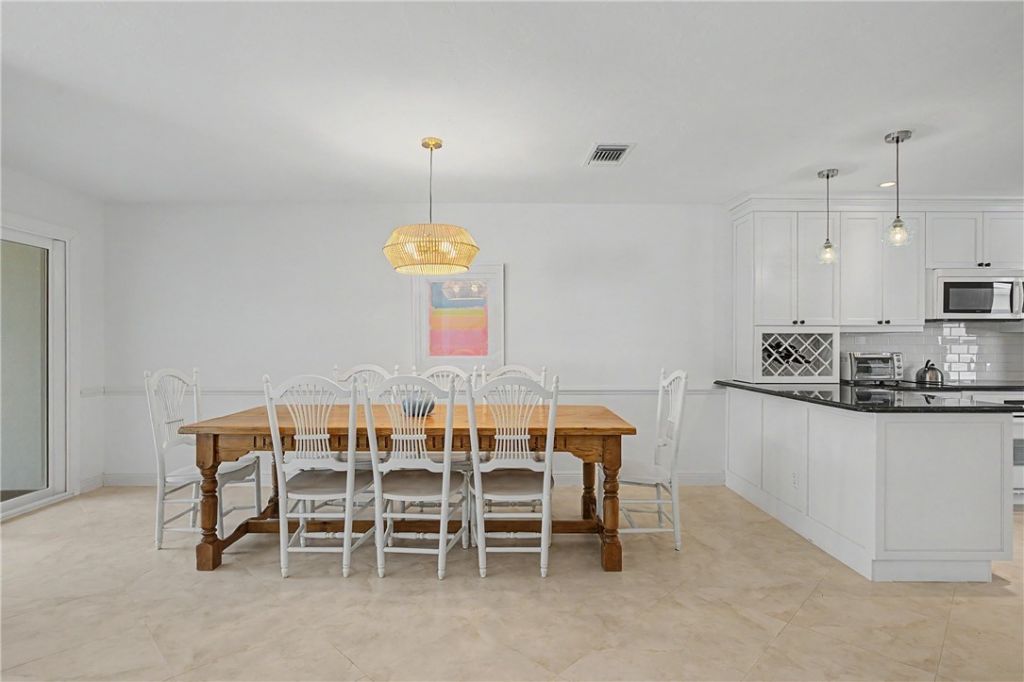 560 N Monterey Drive, Indian River Shores, FL 32963 Photo