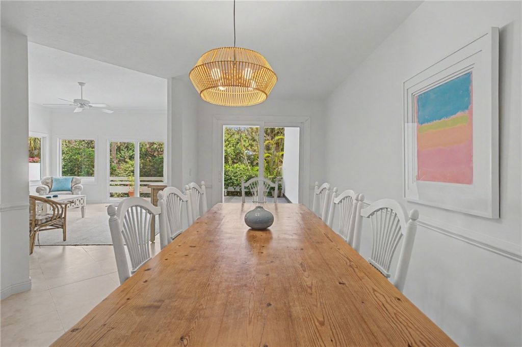 560 N Monterey Drive, Indian River Shores, FL 32963 Photo