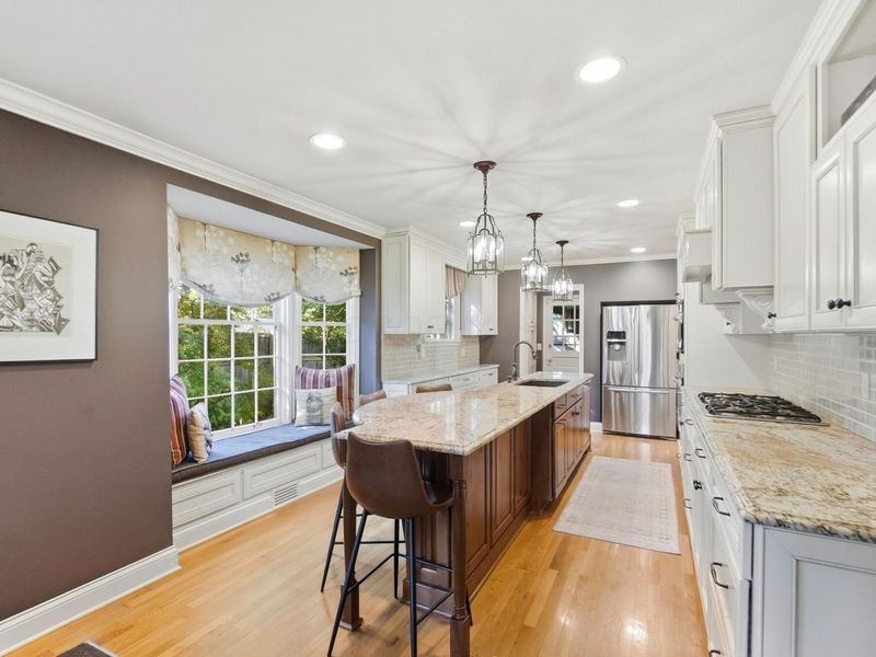 2375 Andover Road, Upper Arlington, OH 43221 Photo 8