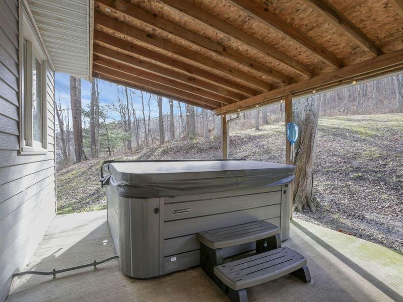 22913 Goose Creek Road, South Bloomingville, OH 43152 Photo 12