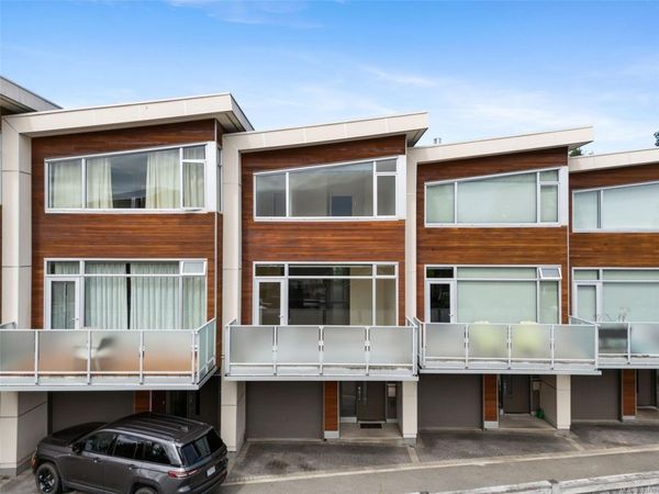 2830 Irma St , Unit #3, Victoria, BC V9A 1S2