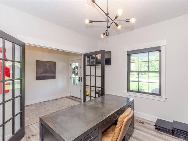 1568 Creekwood Drive, Troy, OH 45373 Photo 10