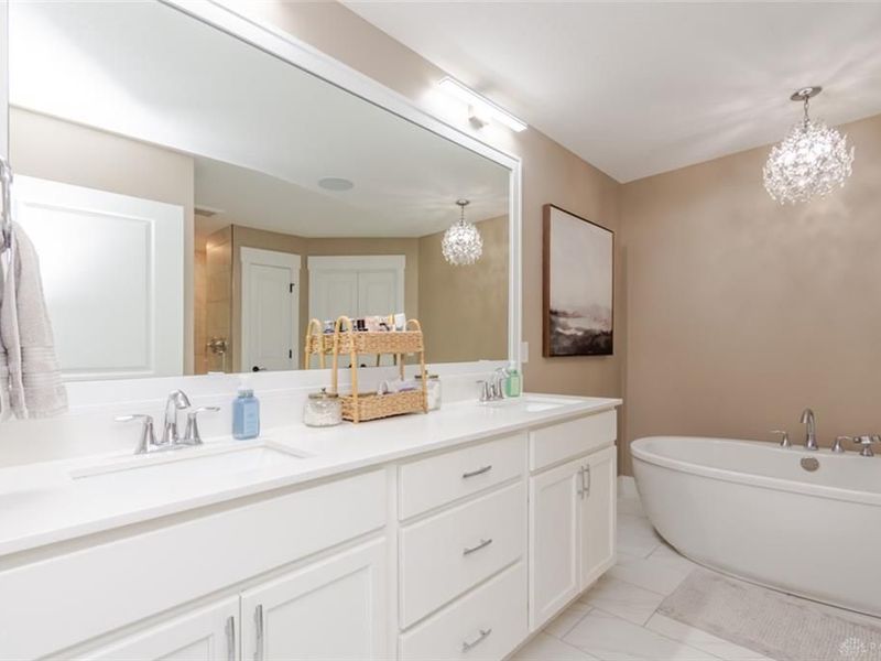 1568 Creekwood Drive, Troy, OH 45373 Photo 27