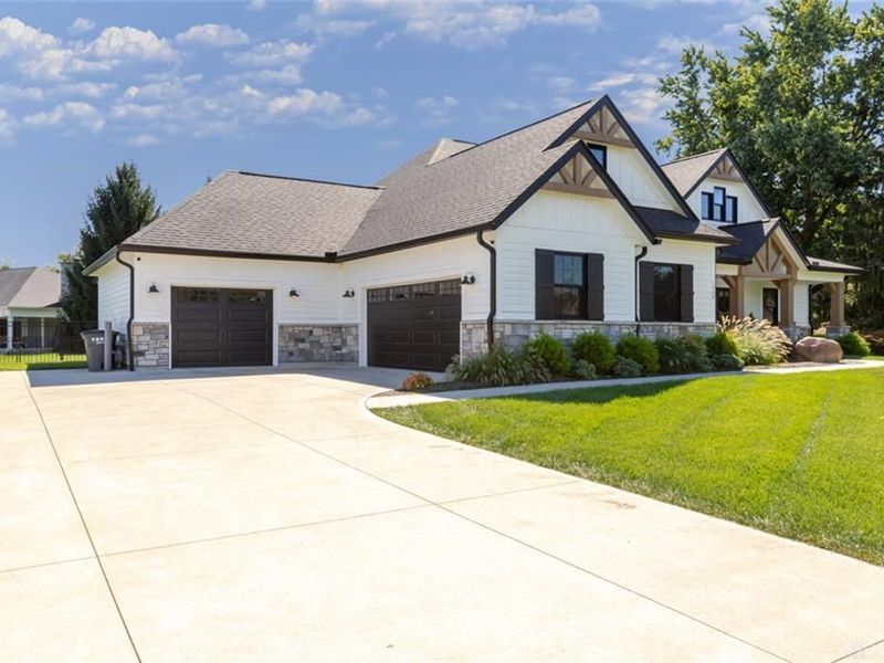 1568 Creekwood Drive, Troy, OH 45373 Photo 58