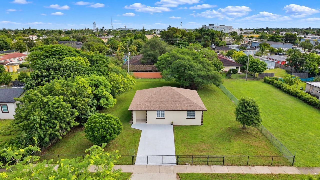 105 NW 5th Avenue, Homestead, FL 33030 Photo