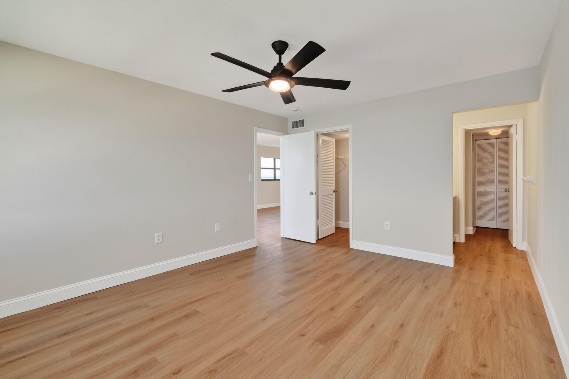 7440 S Ocean Drive, Unit 726, Jensen Beach, FL 34957 Photo