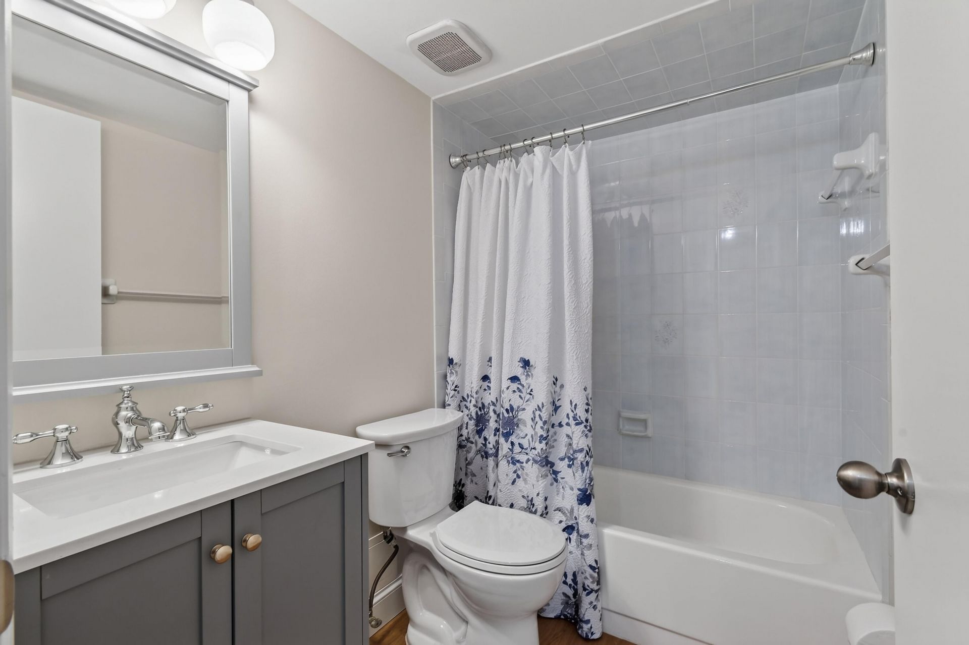 7440 S Ocean Drive, Unit 726, Jensen Beach, FL 34957 Photo