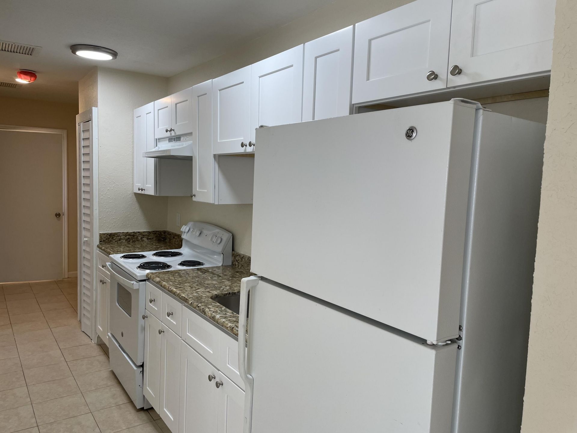 633 10th Street, Unit 1-5, West Palm Beach, FL 33422 Photo