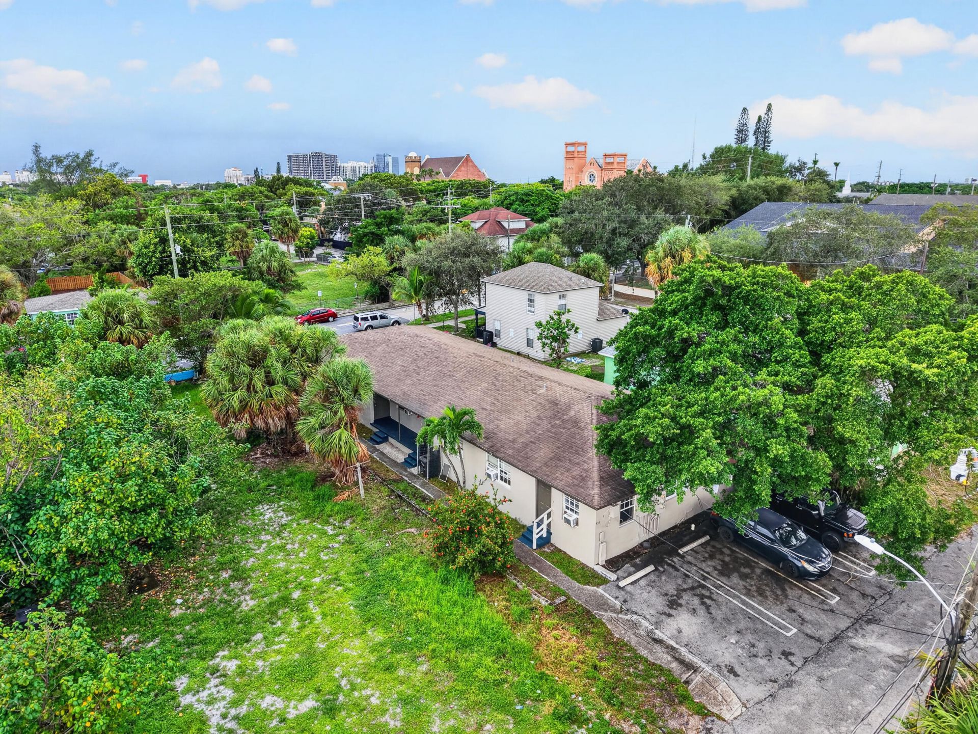 633 10th Street, Unit 1-5, West Palm Beach, FL 33422 Photo