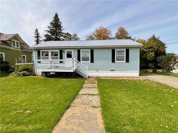 11407 S Lackawanna Street, Wayland, NY 14572