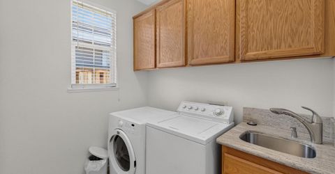 1680 Bayer Ct, Folsom, CA 95630 Photo