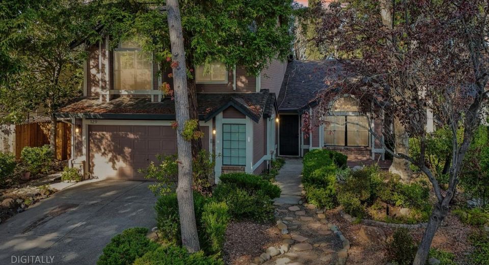 129 Chesterfield Way, Folsom, CA 95630 Photo