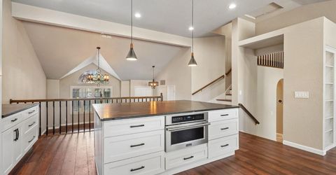 129 Chesterfield Way, Folsom, CA 95630 Photo