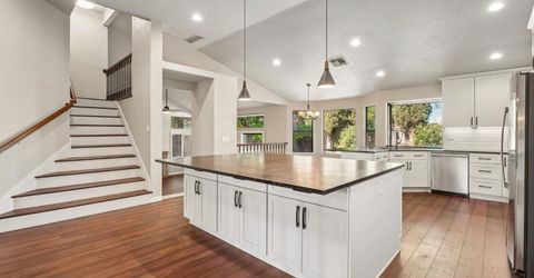 129 Chesterfield Way, Folsom, CA 95630 Photo