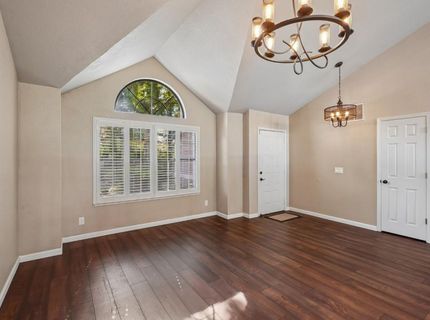 129 Chesterfield Way, Folsom, CA 95630 Photo