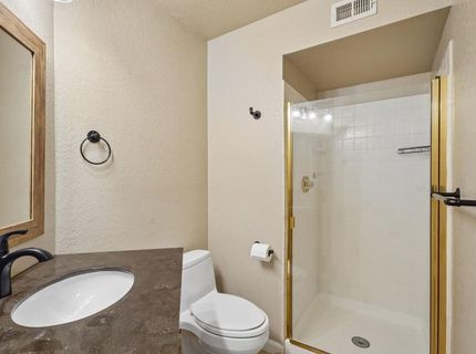 129 Chesterfield Way, Folsom, CA 95630 Photo