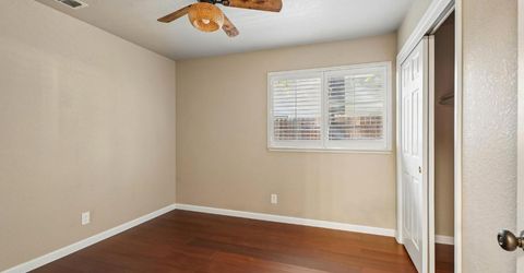 129 Chesterfield Way, Folsom, CA 95630 Photo