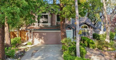 129 Chesterfield Way, Folsom, CA 95630 Photo