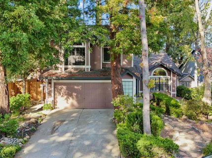129 Chesterfield Way, Folsom, CA 95630 Photo