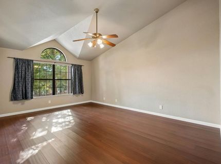 129 Chesterfield Way, Folsom, CA 95630 Photo