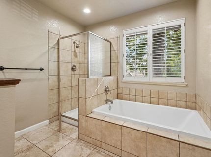 129 Chesterfield Way, Folsom, CA 95630 Photo