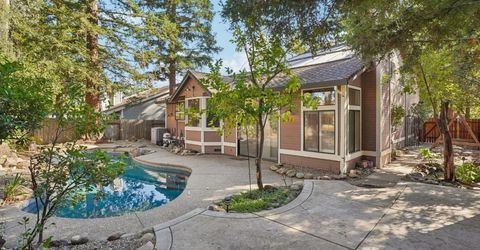 129 Chesterfield Way, Folsom, CA 95630 Photo