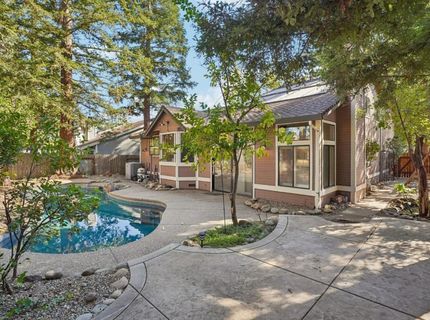 129 Chesterfield Way, Folsom, CA 95630 Photo