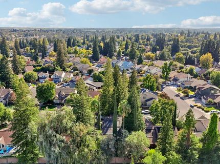 129 Chesterfield Way, Folsom, CA 95630 Photo
