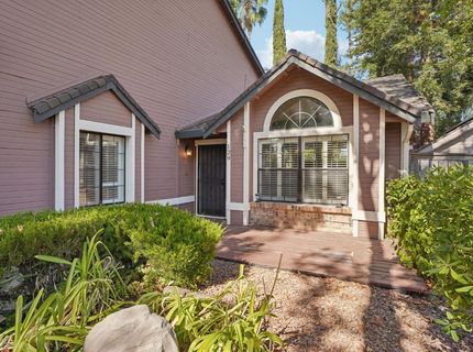 129 Chesterfield Way, Folsom, CA 95630 Photo