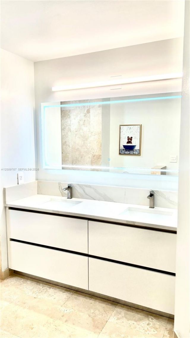 3001 NE 185th St , Unit 421, Aventura, FL 33180 Photo