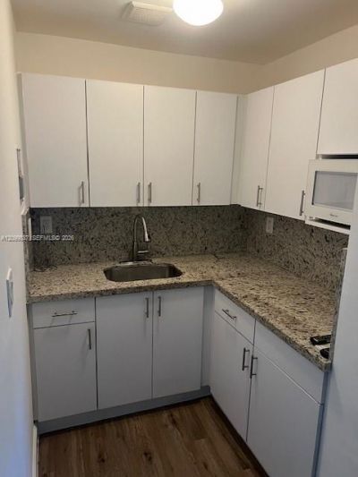 4801 NW 4th Terrace , Unit 2, Miami, FL 33126 Photo