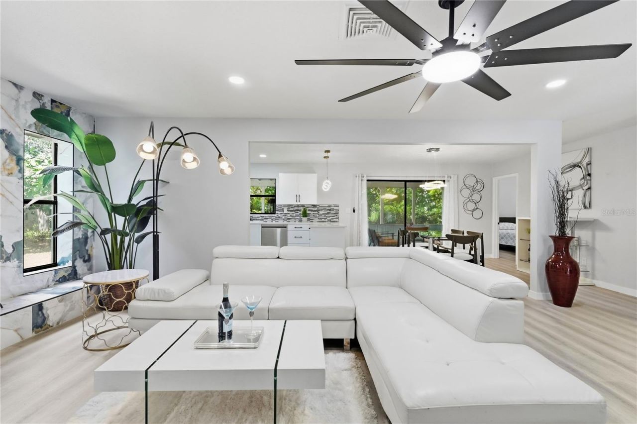 1721 Dorchester Road, Clearwater, FL 33764 Photo