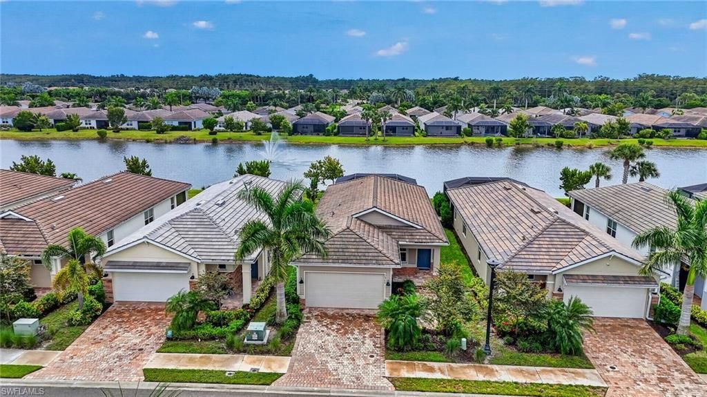 16768 Seasons Coast Dr, Bonita Springs, FL 34135 Photo