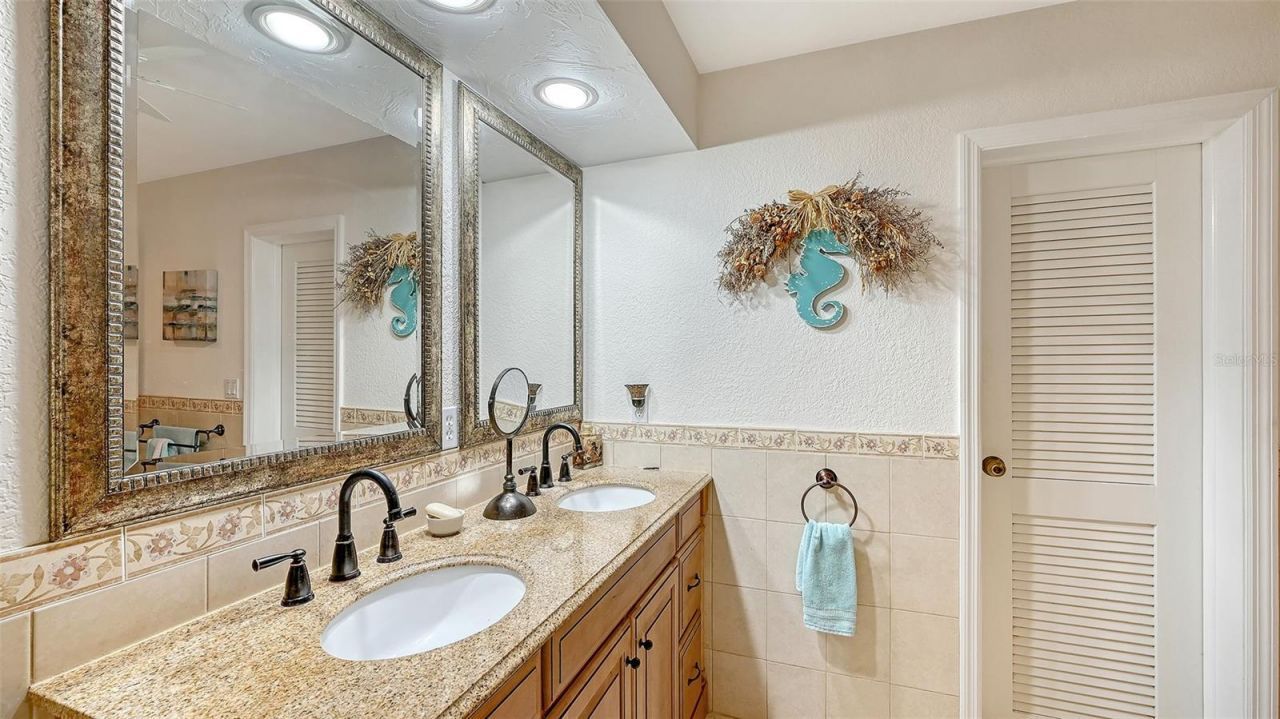 4777 Overbury Place , Sarasota, FL 34241 Photo