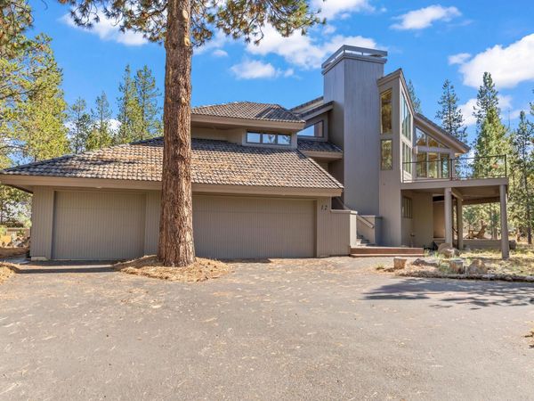 57654 Cottonwood Lane, Unit 12, Sunriver, OR 97707