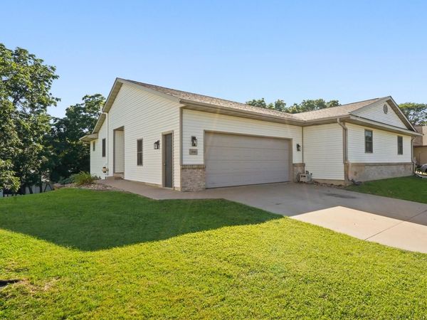 1041 Kristy LANE, Onalaska, WI 54650