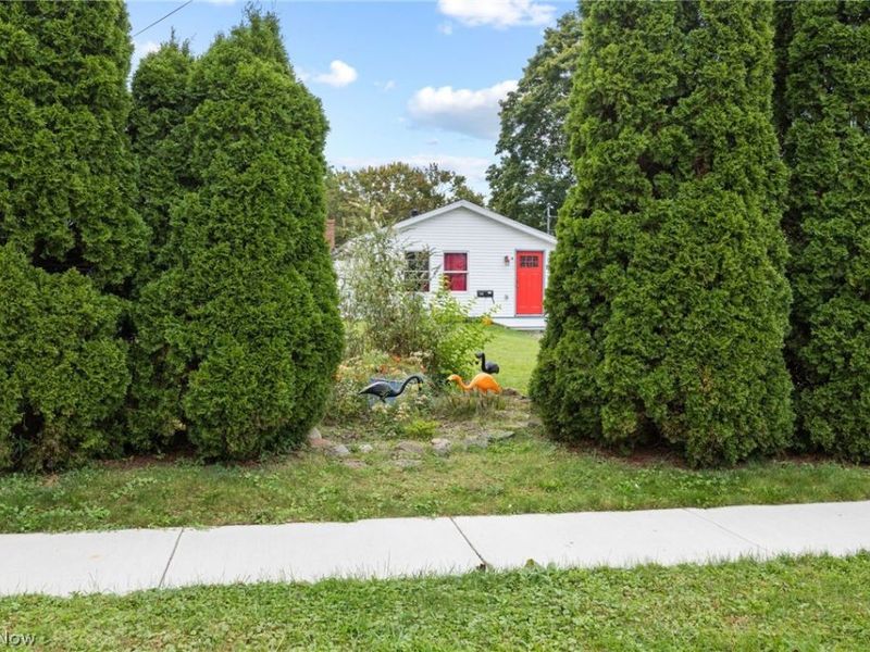 700 Viewpoint Avenue, Cuyahoga Falls, OH 44221 Photo 2