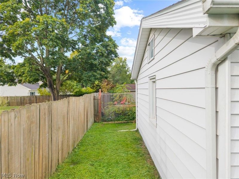 700 Viewpoint Avenue, Cuyahoga Falls, OH 44221 Photo 5