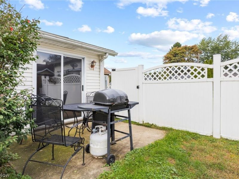 700 Viewpoint Avenue, Cuyahoga Falls, OH 44221 Photo 7